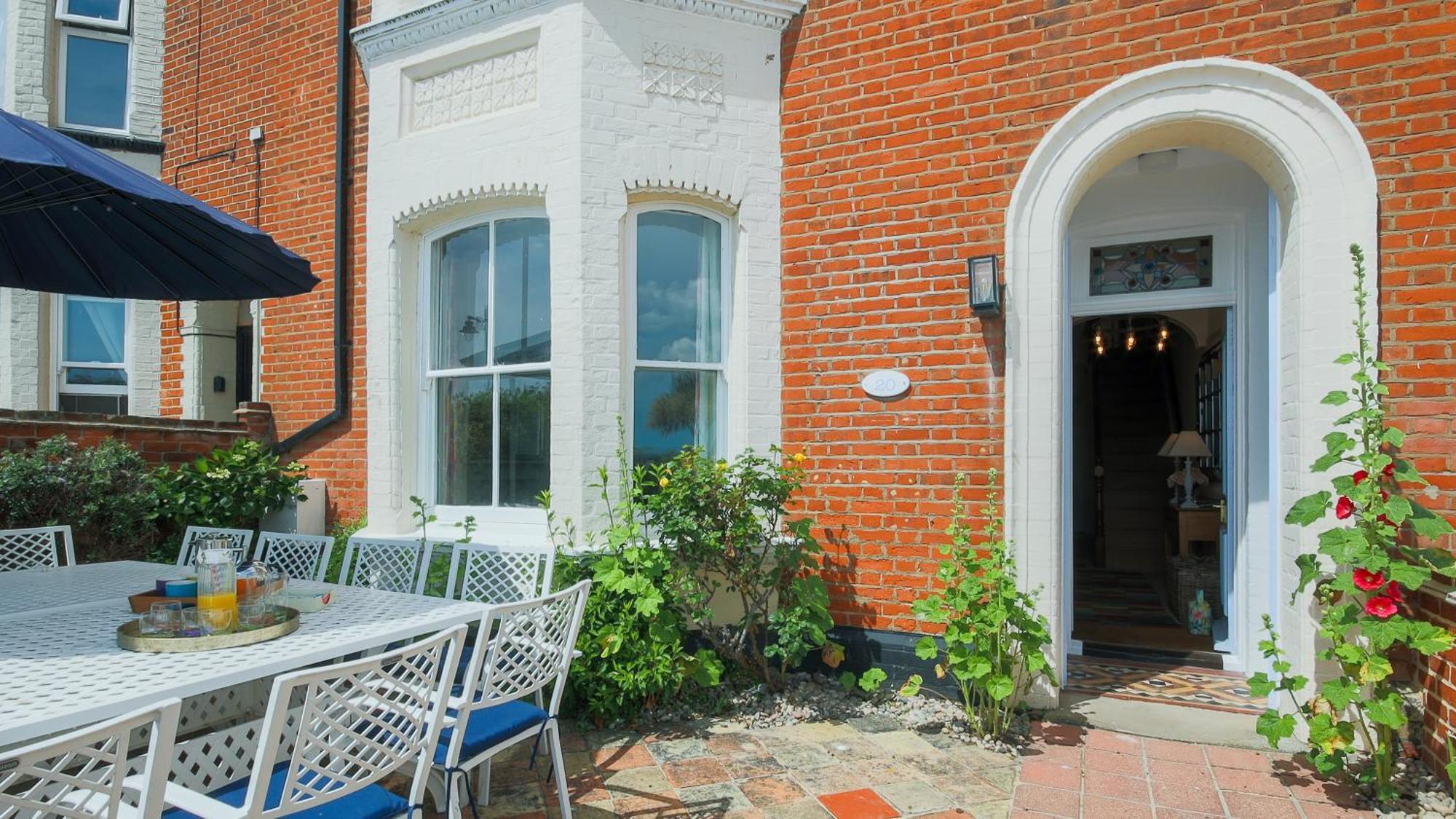 Northcliffe, Southwold Seafront Sleeps 14 Villa Luaran gambar